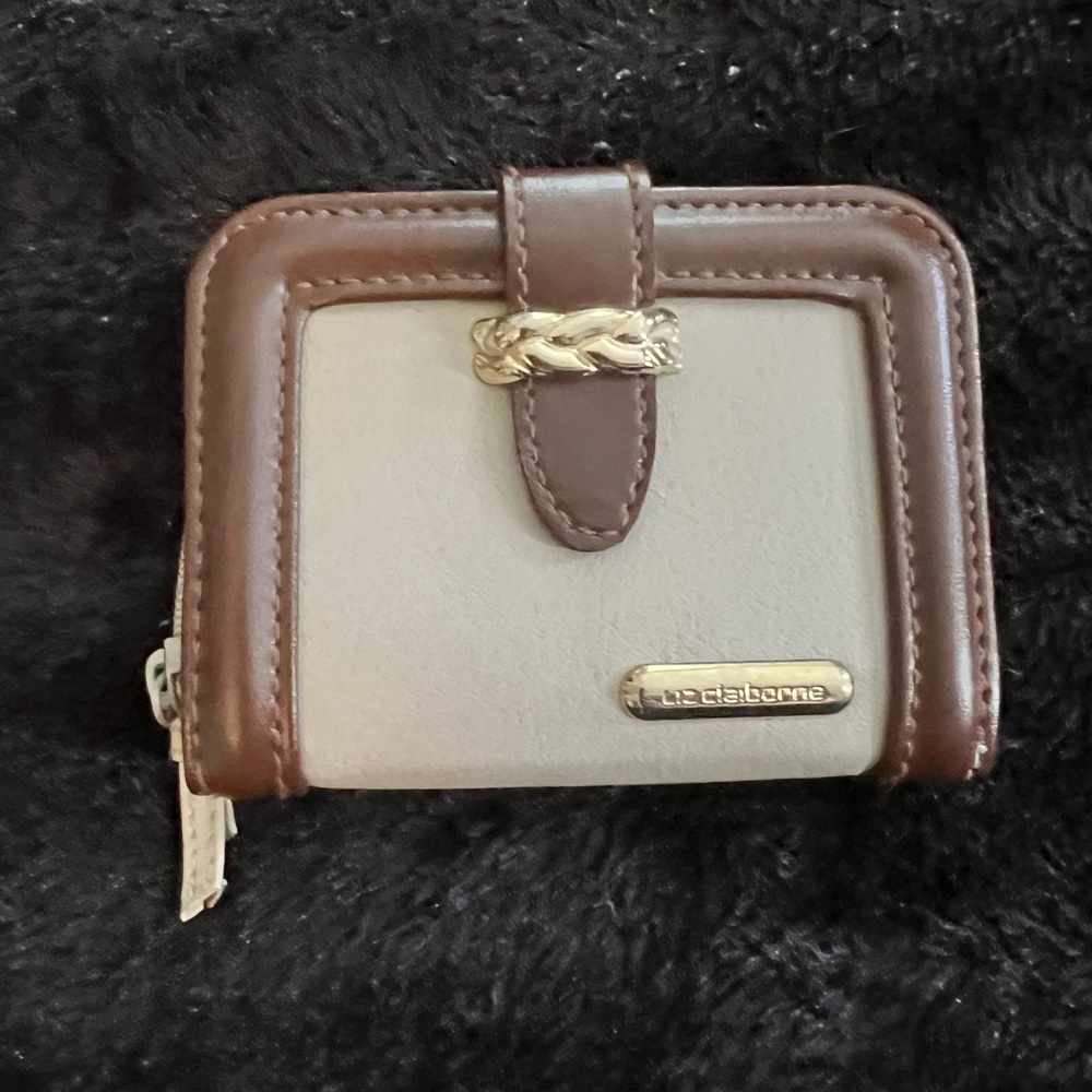 Liz Claiborne wallet